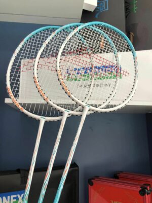 Trắng Xanh Dương