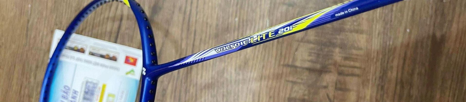 Gợi ý 5 vợt cầu lông Yonex giá rẻ cho học sinh