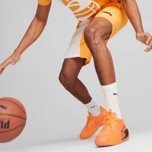 Giày bóng rổ có chơi cầu lông được không